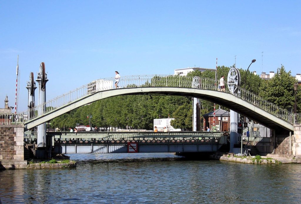 Pont Levant de la rue de Crimée
