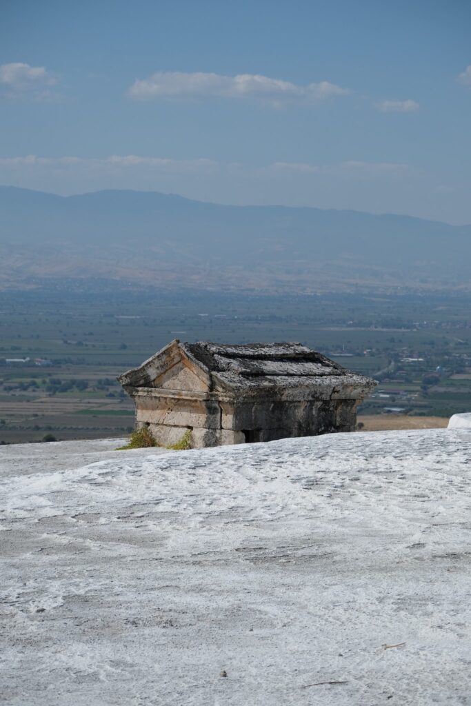 Que faire en Turquie : Pamukkale - Un des nombreux tombeaux